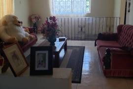 4 Bedrooms 3 Bathrooms, House for Sale in Highgate