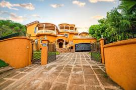 4 Bedrooms 4 Bathrooms, House for Sale in Red Hills