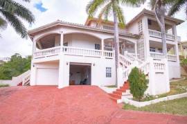 6 Bedrooms 6 Bathrooms, House for Sale in Tower Isle