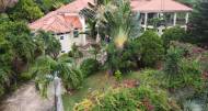 5 Bedrooms 5 Bathrooms, House for Sale in Runaway Bay