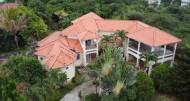 5 Bedrooms 5 Bathrooms, House for Sale in Runaway Bay