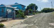 5 Bedrooms 3 Bathrooms, House for Sale in May Pen