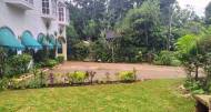 4 Bedrooms 3 Bathrooms, House for Sale in Kingston 9