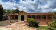 12 Bedrooms 8 Bathrooms, House for Sale in Hat Field