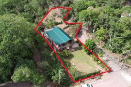 3 Bedrooms 3 Bathrooms, House for Sale in Gordon Town