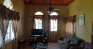 4 Bedrooms 4 Bathrooms, House for Sale in Tower Isle