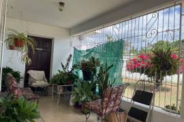 4 Bedrooms 2 Bathrooms, House for Sale in Kingston 19