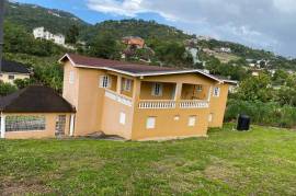 4 Bedrooms 3 Bathrooms, House for Sale in Kingston 19