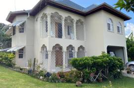 5 Bedrooms 5 Bathrooms, House for Sale in Mandeville