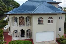 5 Bedrooms 5 Bathrooms, House for Sale in Mandeville