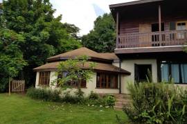 3 Bedrooms 4 Bathrooms, House for Sale in Kingston 6