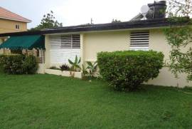 4 Bedrooms 2 Bathrooms, House for Sale in Kingston 6