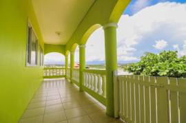 5 Bedrooms 4 Bathrooms, House for Sale in Greater Portmore