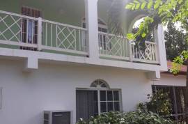 6 Bedrooms 5 Bathrooms, House for Sale in Tower Isle