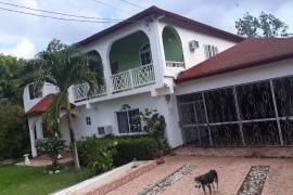 6 Bedrooms 5 Bathrooms, House for Sale in Tower Isle