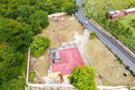 7 Bedrooms 5 Bathrooms, House for Sale in Montego Bay