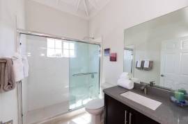 3 Bedrooms 2 Bathrooms, House for Sale in Boscobel