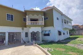 6 Bedrooms 5 Bathrooms, House for Sale in Morant Bay