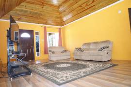 4 Bedrooms 3 Bathrooms, House for Sale in Hat Field