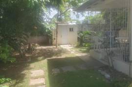 4 Bedrooms 3 Bathrooms, House for Sale in Kingston 10