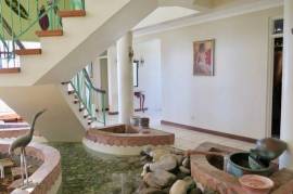 6 Bedrooms 6 Bathrooms, House for Sale in Spanish Town