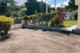 10 Bedrooms 6 Bathrooms, House for Sale in Mandeville