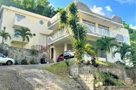 4 Bedrooms 5 Bathrooms, House for Sale in Kingston 19