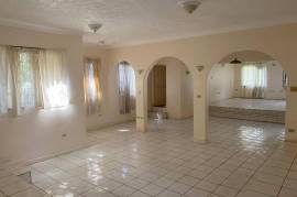 4 Bedrooms 6 Bathrooms, House for Sale in Mandeville