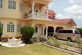 7 Bedrooms 9 Bathrooms, House for Sale in Spanish Town