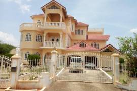 7 Bedrooms 9 Bathrooms, House for Sale in Spanish Town