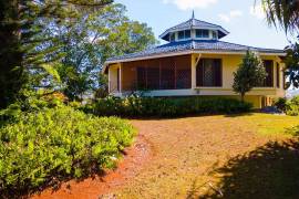 4 Bedrooms 4 Bathrooms, House for Sale in Mandeville