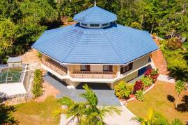 4 Bedrooms 4 Bathrooms, House for Sale in Mandeville