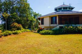 4 Bedrooms 4 Bathrooms, House for Sale in Mandeville