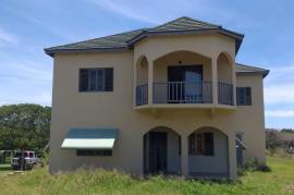 4 Bedrooms 3 Bathrooms, House for Sale in Treasure Beach