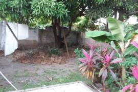 4 Bedrooms 3 Bathrooms, House for Sale in Kingston 6