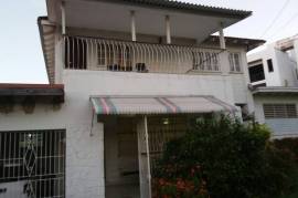 4 Bedrooms 3 Bathrooms, House for Sale in Kingston 6