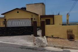 7 Bedrooms 5 Bathrooms, House for Sale in Red Hills