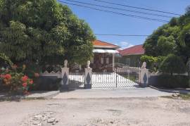 5 Bedrooms 4 Bathrooms, House for Sale in Boscobel