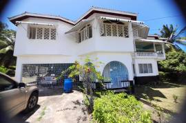 3 Bedrooms 4 Bathrooms, House for Sale in Belfield