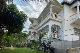 10 Bedrooms 6 Bathrooms, House for Sale in Mandeville