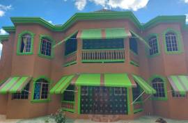 6 Bedrooms 4 Bathrooms, House for Sale in Pepper