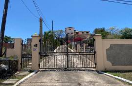 6 Bedrooms 5 Bathrooms, House for Sale in Spanish Town