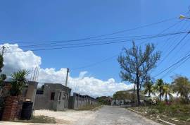 6 Bedrooms 5 Bathrooms, House for Sale in Spanish Town