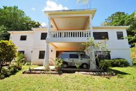 5 Bedrooms 5 Bathrooms, House for Sale in Mandeville