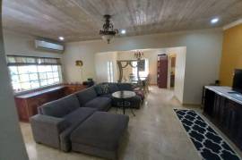 3 Bedrooms 2 Bathrooms, House for Sale in Tower Isle