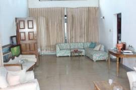 4 Bedrooms 3 Bathrooms, House for Sale in Kingston 19