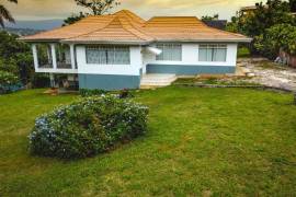 5 Bedrooms 4 Bathrooms, House for Sale in Mandeville