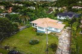 5 Bedrooms 4 Bathrooms, House for Sale in Mandeville