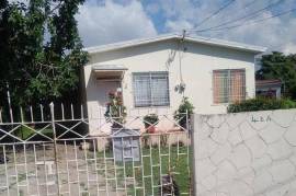 9 Bedrooms 7 Bathrooms, House for Sale in Kingston 8