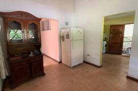 4 Bedrooms 3 Bathrooms, House for Sale in Kingston 9